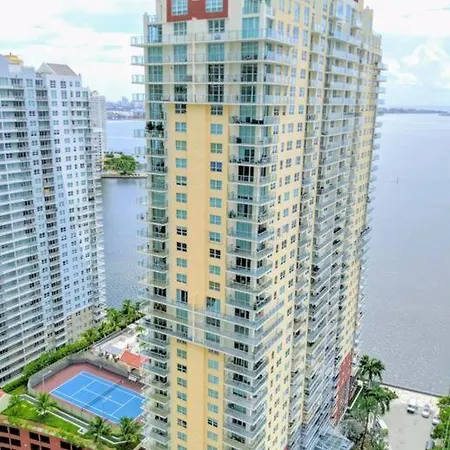 Fully Renovated One Bedroom Apartment @ The Club Miami Exterior photo